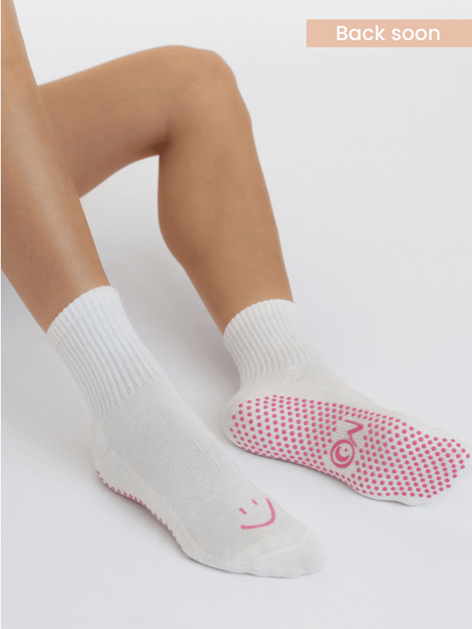 Neslystančios Regular tipo pilateso kojinės - Pink Smile